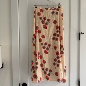 NWT / VRG GRL Brie Roma Maxi Skirt in Tomato Print